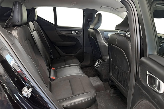 Volvo XC40 16 of 18