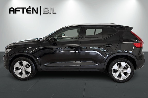Volvo XC40 7 of 18