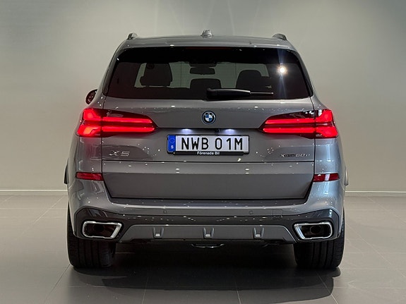 BMW X5 4 of 21
