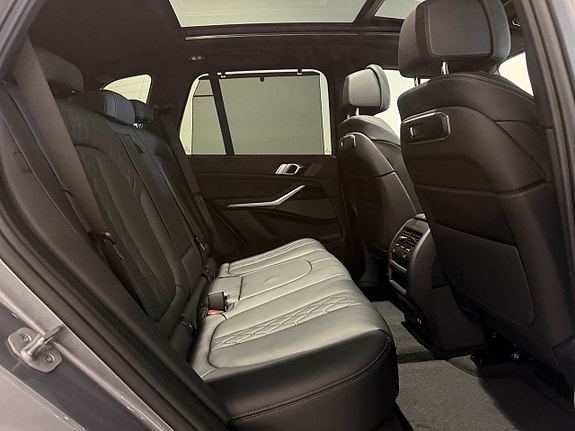 BMW X5 7 of 21