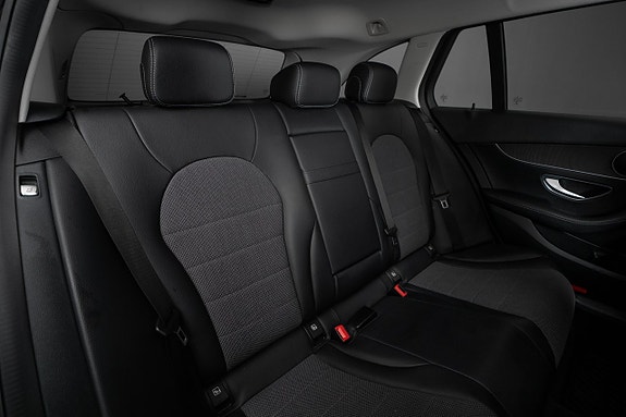 Mercedes-Benz C200 d 17 of 18