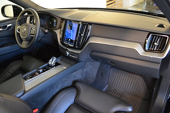 Volvo XC60 23 of 26