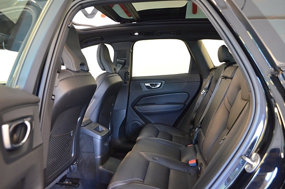 Volvo XC60 21 of 26