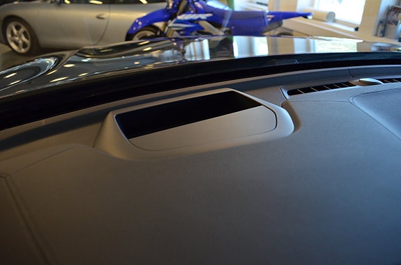 Volvo XC60 12 of 26