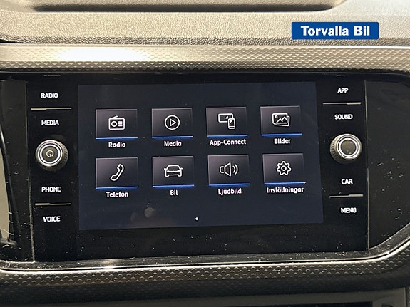 Volkswagen T-Cross 10 of 14