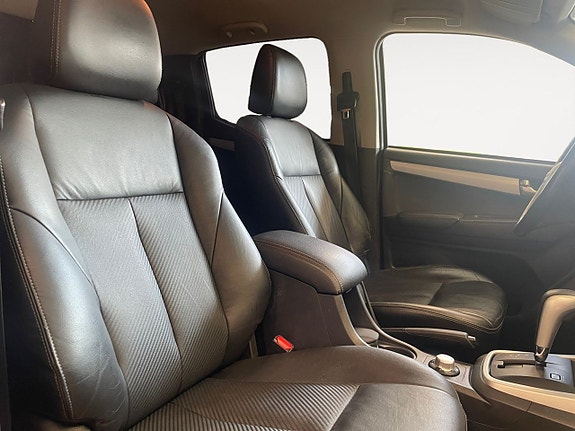 Isuzu D-max 15 of 23