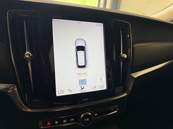 Volvo V90 Cross Country 18 of 23