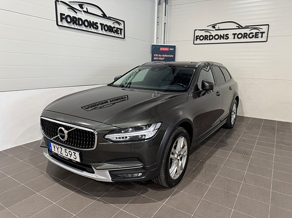Volvo V90 Cross Country