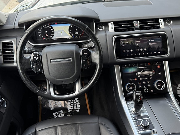 Land Rover Range Rover Sport 11 of 23