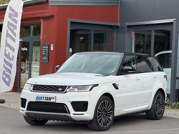 Land Rover Range Rover Sport 17 of 23