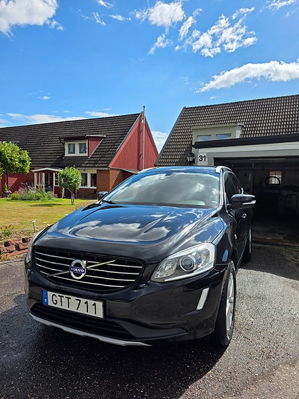 Volvo XC60 7 of 13