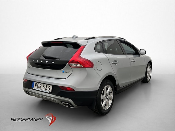 Volvo V40 Cross Country 8 of 30