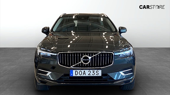 Volvo XC60 8 of 22