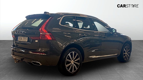 Volvo XC60 2 of 22