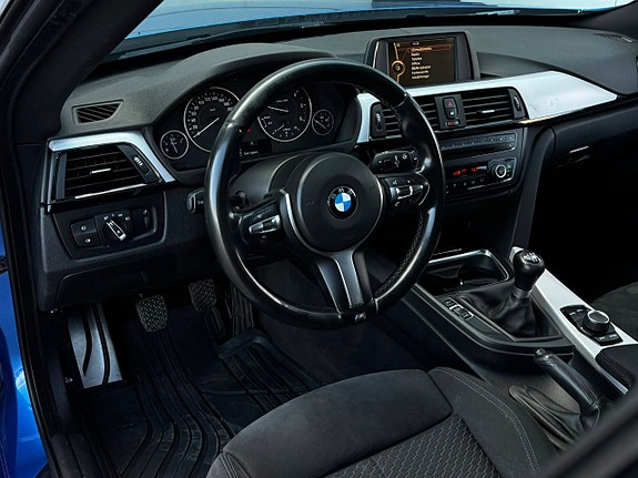 BMW 318d 13 of 22