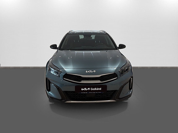 Kia XCeed 2 of 14