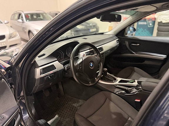 BMW 320 5 of 7