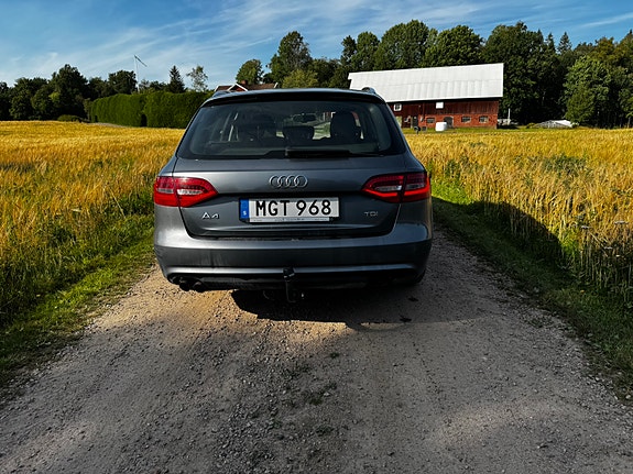 Audi A4 5 of 10