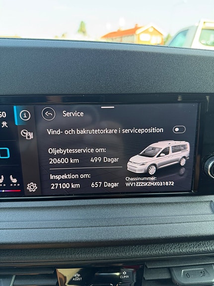 Volkswagen Caddy Maxi 16 of 16