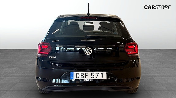 Volkswagen Polo 7 of 12
