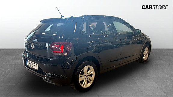 Volkswagen Polo 2 of 12