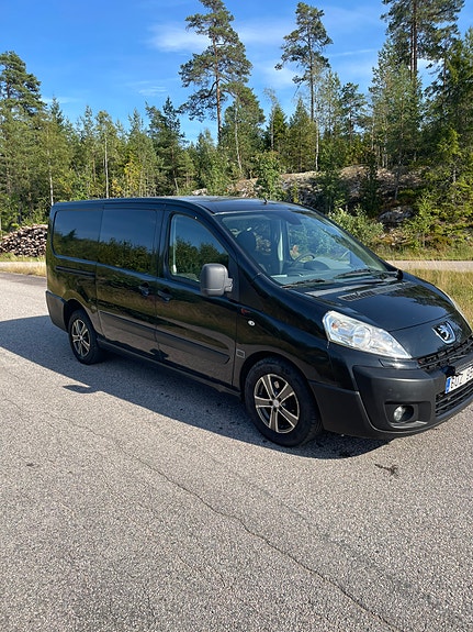 Peugeot Expert 2 of 8