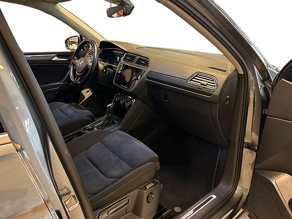 Volkswagen Tiguan Allspace 13 of 27