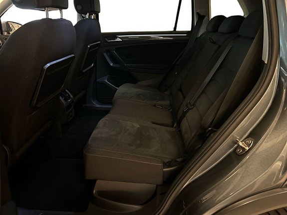 Volkswagen Tiguan Allspace 23 of 27