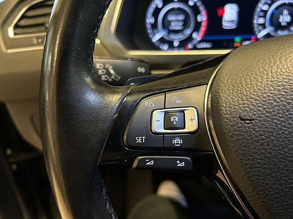 Volkswagen Tiguan Allspace 21 of 27