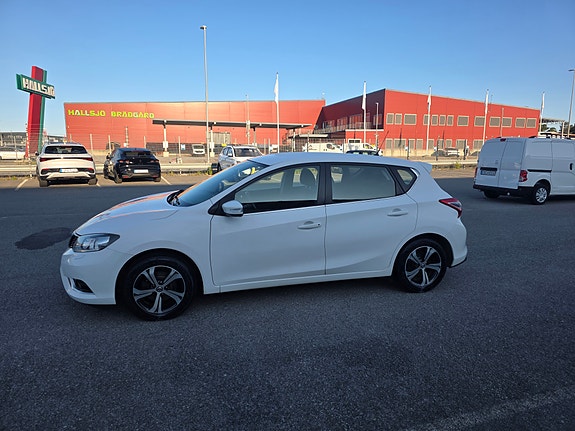 Nissan Pulsar 7 of 10