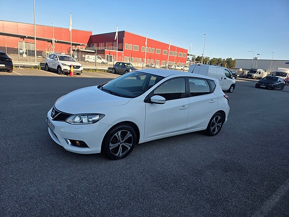 Nissan Pulsar 8 of 10