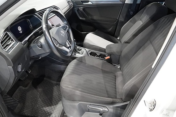 Volkswagen Tiguan Allspace 6 of 9