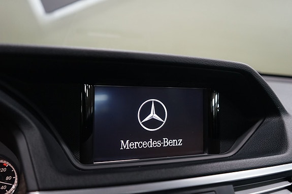 Mercedes-Benz E350 15 of 24