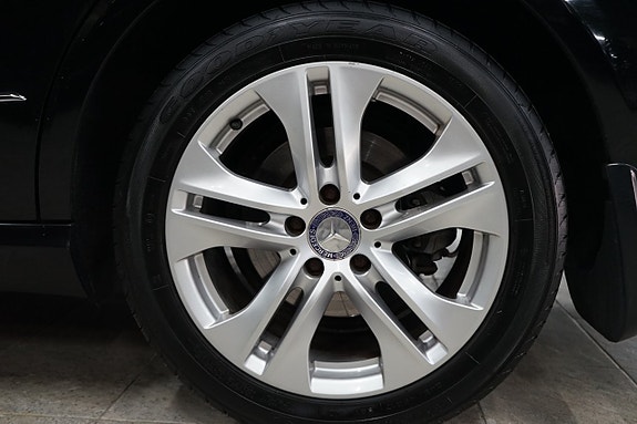 Mercedes-Benz E350 24 of 24
