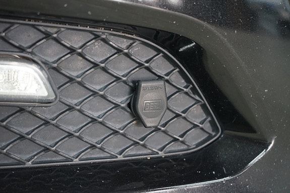 Mercedes-Benz E350 22 of 24