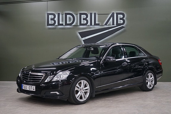 Mercedes-Benz E350 2 of 24