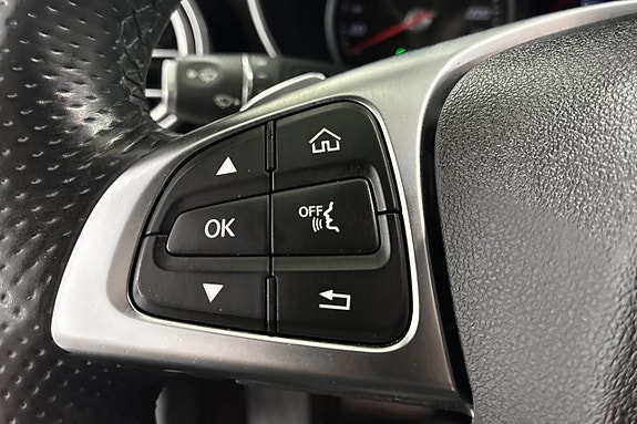 Mercedes-Benz GLC220 d 17 of 30