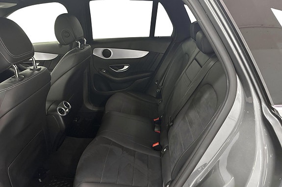 Mercedes-Benz GLC220 d 23 of 30