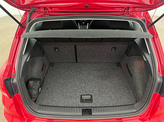 Seat Arona 14 of 18