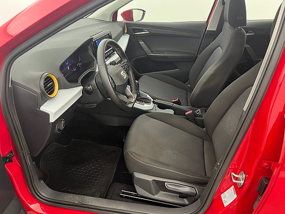 Seat Arona 10 of 18