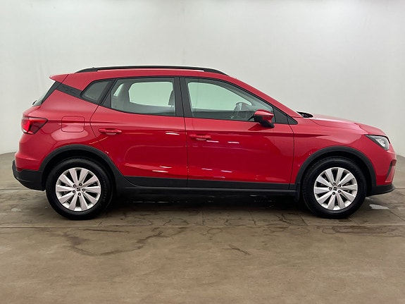 Seat Arona 7 of 18