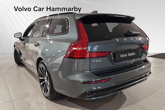 Volvo V60 4 of 16