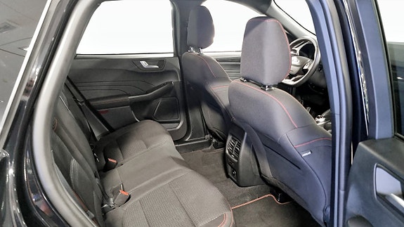 Ford Kuga 5 of 12