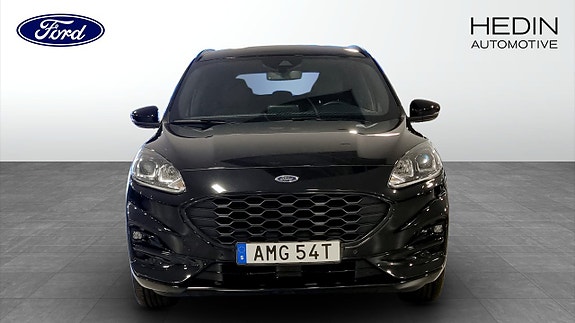 Ford Kuga 8 of 12