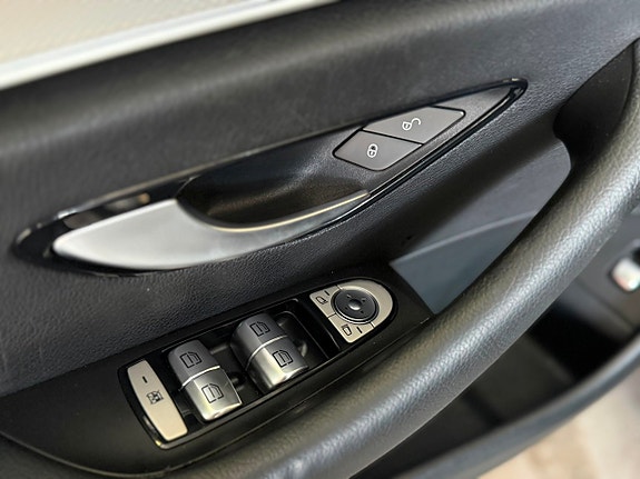 Mercedes-Benz E220 d 10 of 19