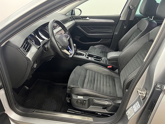 Volkswagen Passat 10 of 18