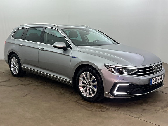 Volkswagen Passat 8 of 18