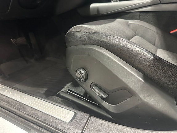 Volvo V90 14 of 22