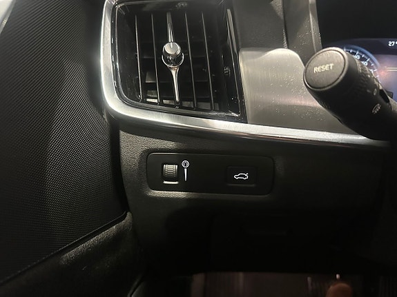 Volvo V90 20 of 22