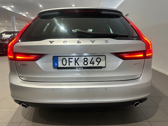 Volvo V90 8 of 22